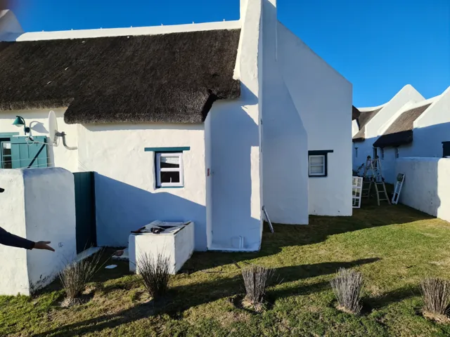 Cottage-pane casement windows, Struisbaai