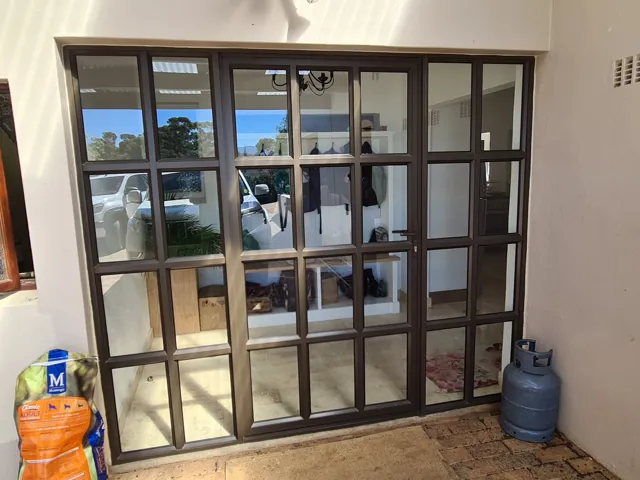 Cottage-pane sliding doors, Klipdale