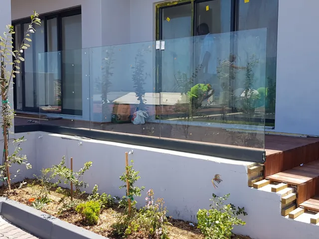 Frameless glass balustrade, Struisbaai