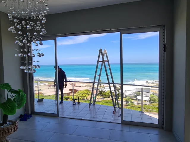 Palace sliding doors, Struisbaai